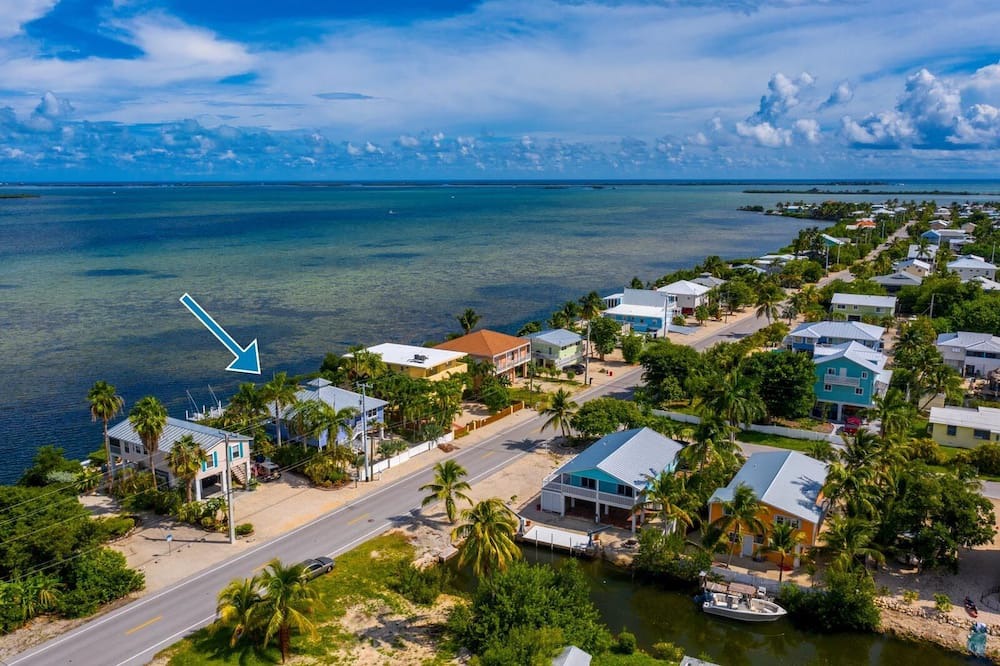 Photo of Outdoor in Breezeswept Beach Estates