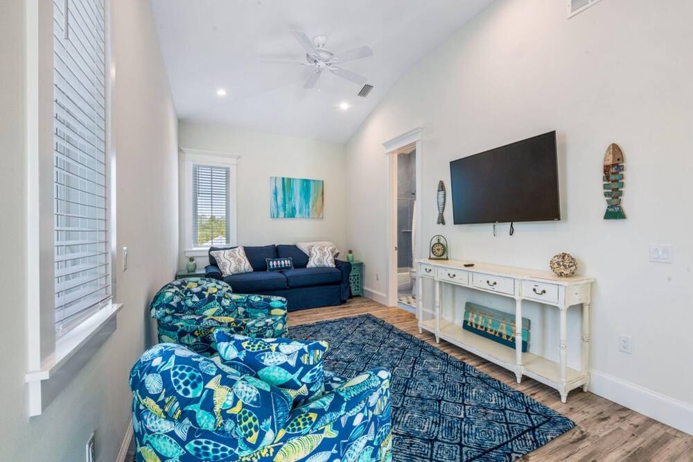 Photo of Livingroom in Anna Maria