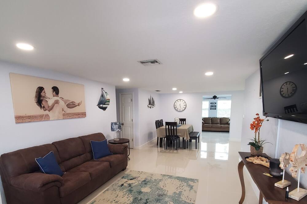 Photo of Livingroom in Sea Ranch On The Gulf