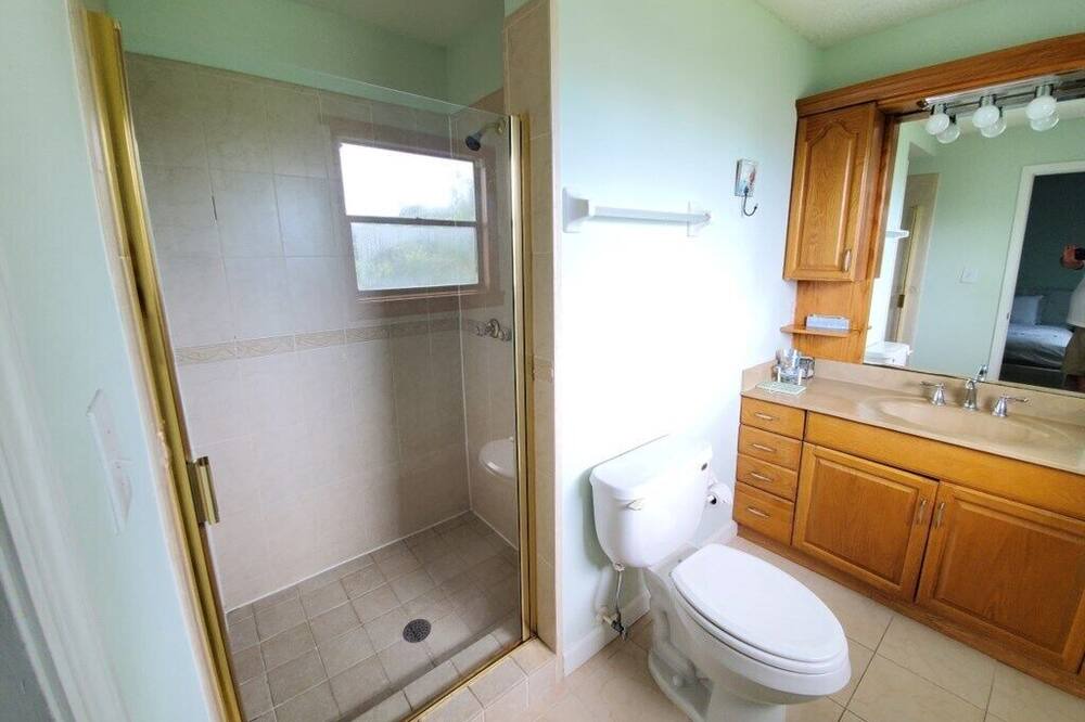 Photo of Bathroom in Crescent Beach
