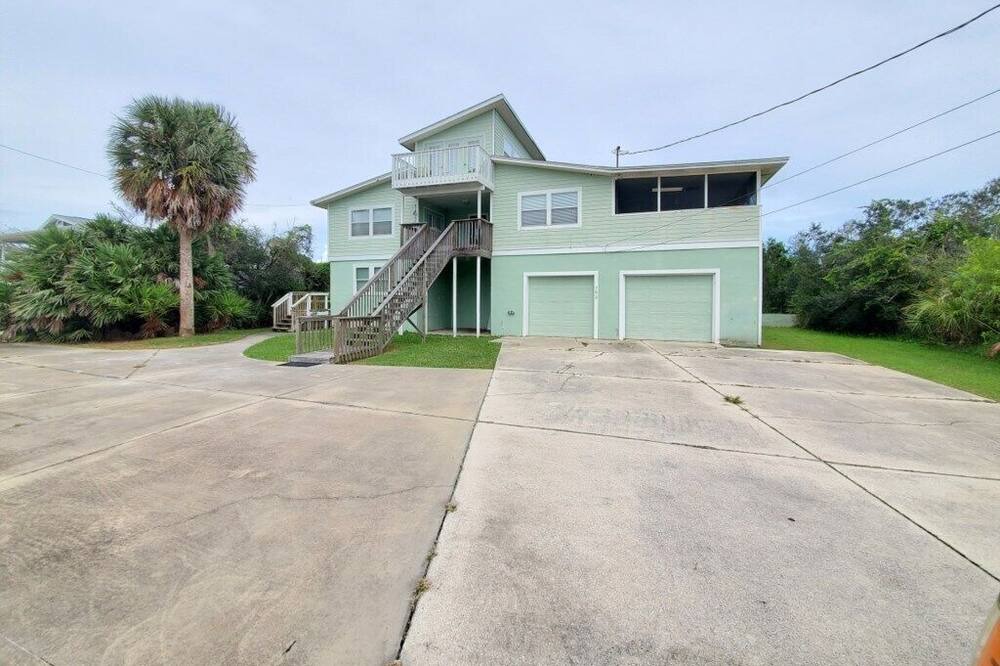 Photo of Outdoor in Crescent Beach