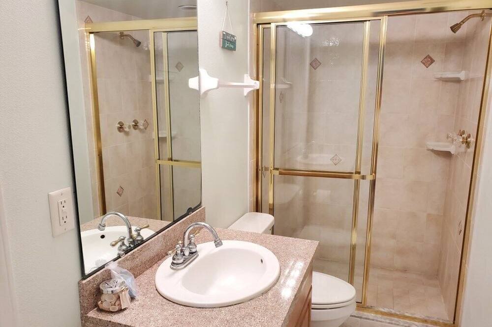 Photo of Bathroom in Crescent Beach