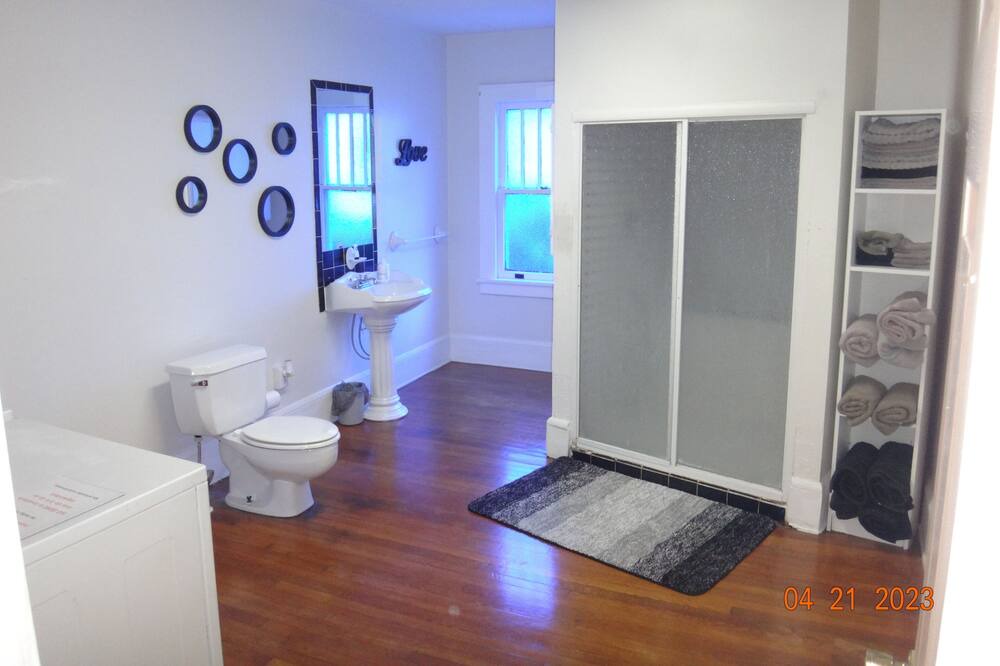 Photo of Bathroom in DeLand