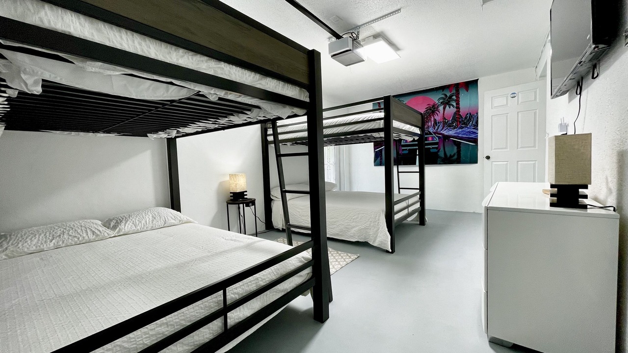 Photo of Bedroom in Lake Clarke Shores