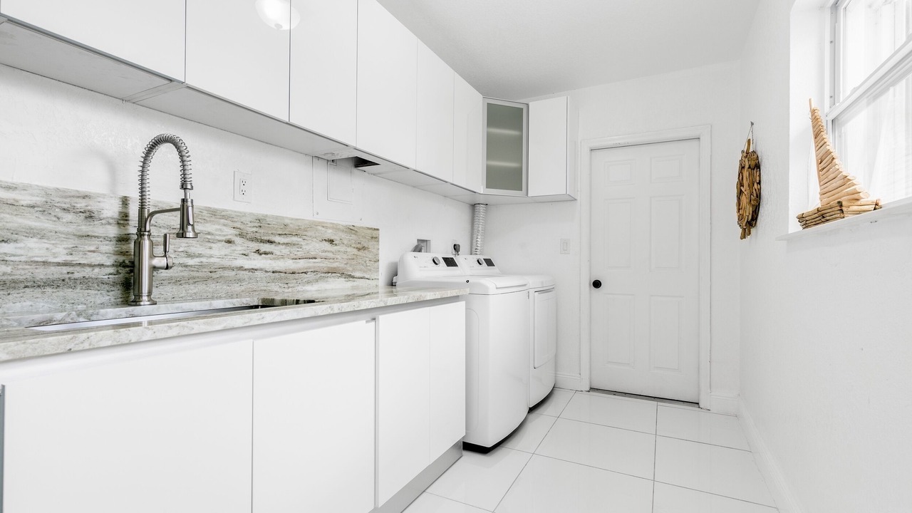Photo of Kitchen in Lake Clarke Shores