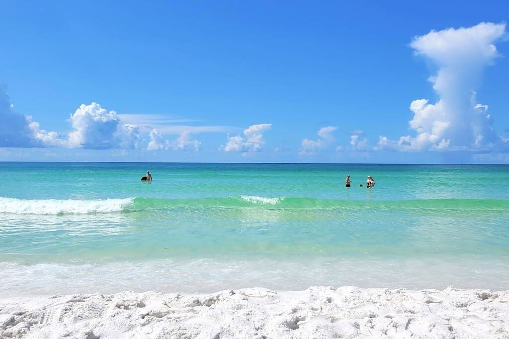 Photo of Others in Destin