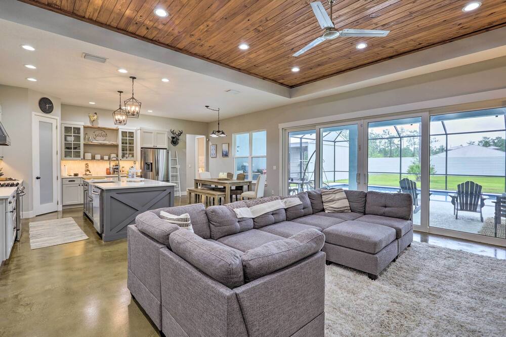 Photo of Livingroom in Wedgefield