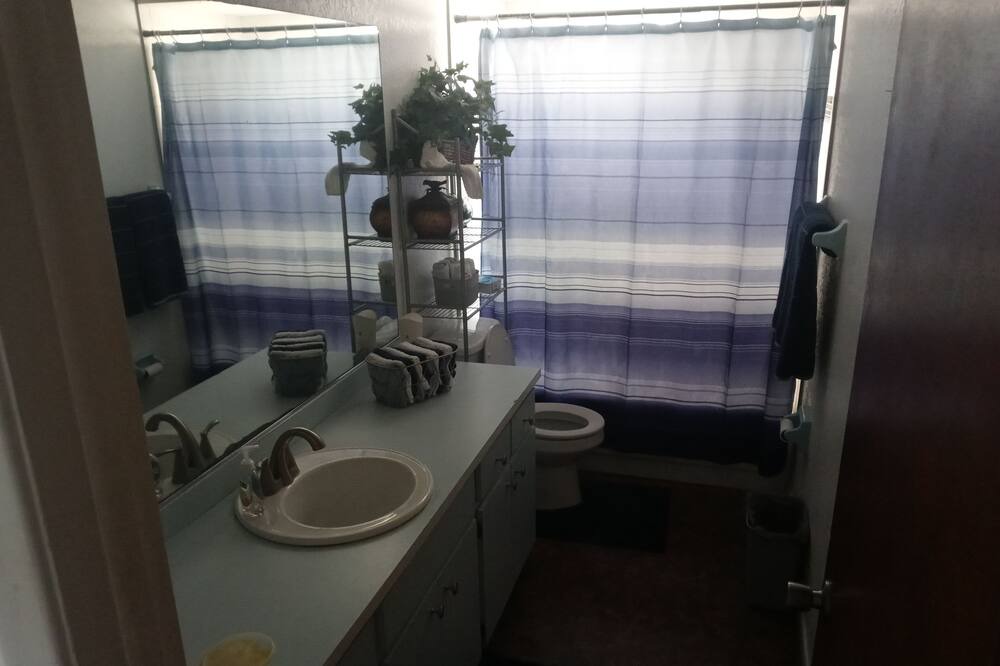 Photo of Bathroom in Pinellas Point