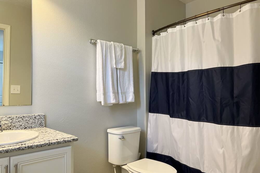 Photo of Bathroom in Indian Wells