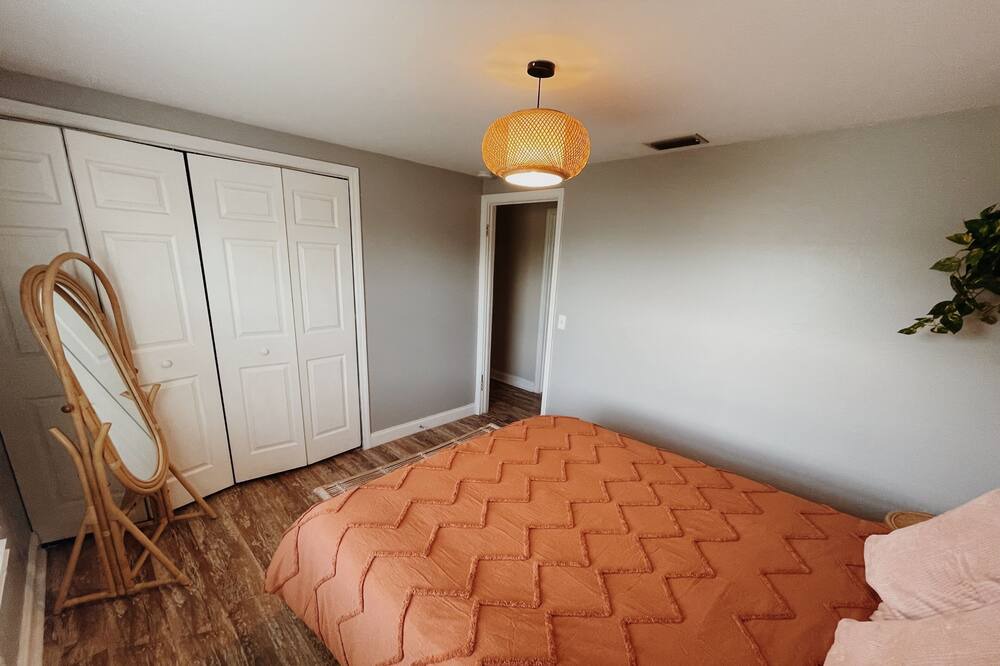 Photo of Bedroom in Ruskin