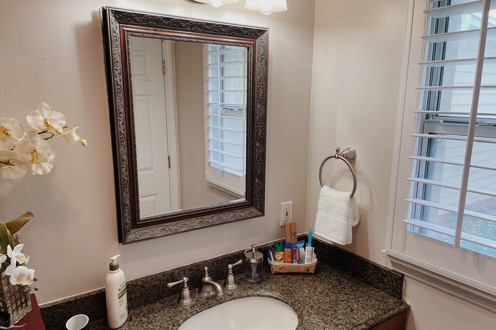 Photo of Bathroom in Ruskin