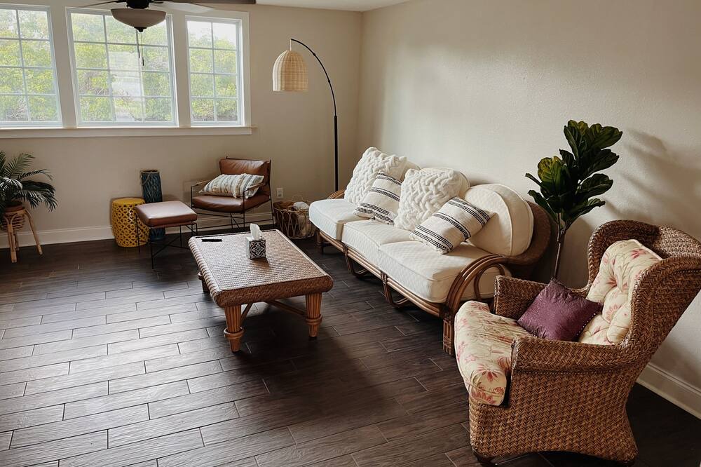 Photo of Livingroom in Ruskin