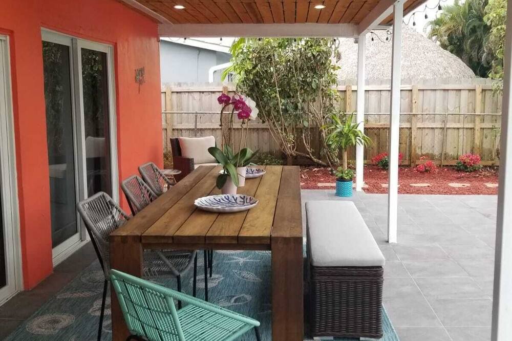 Photo of Patio Balcony in Coral Heights