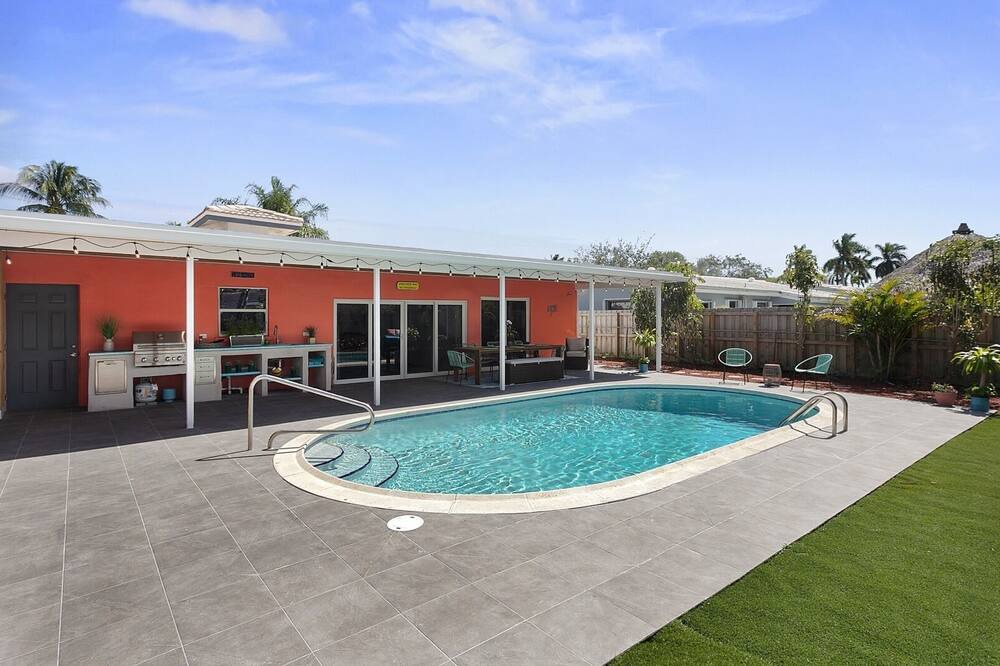 Photo of Outdoor in Coral Heights