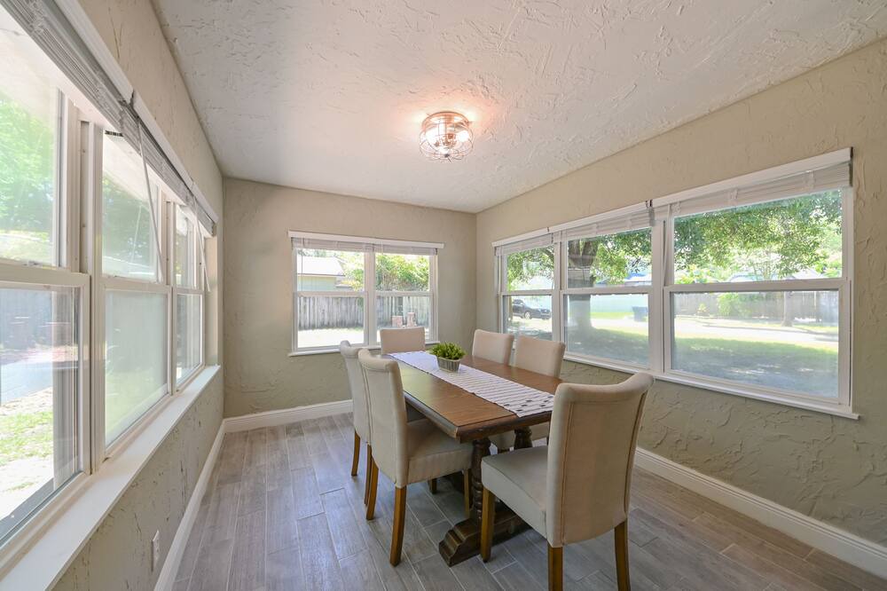 Photo of Kitchen in Port Tampa City