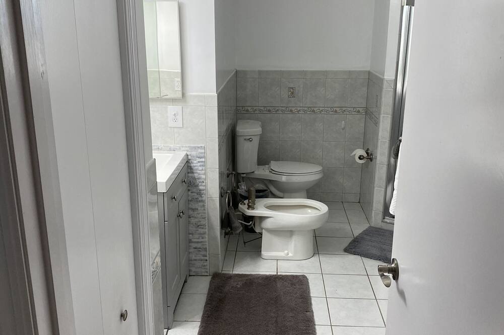 Photo of Bathroom in Indian River Estates