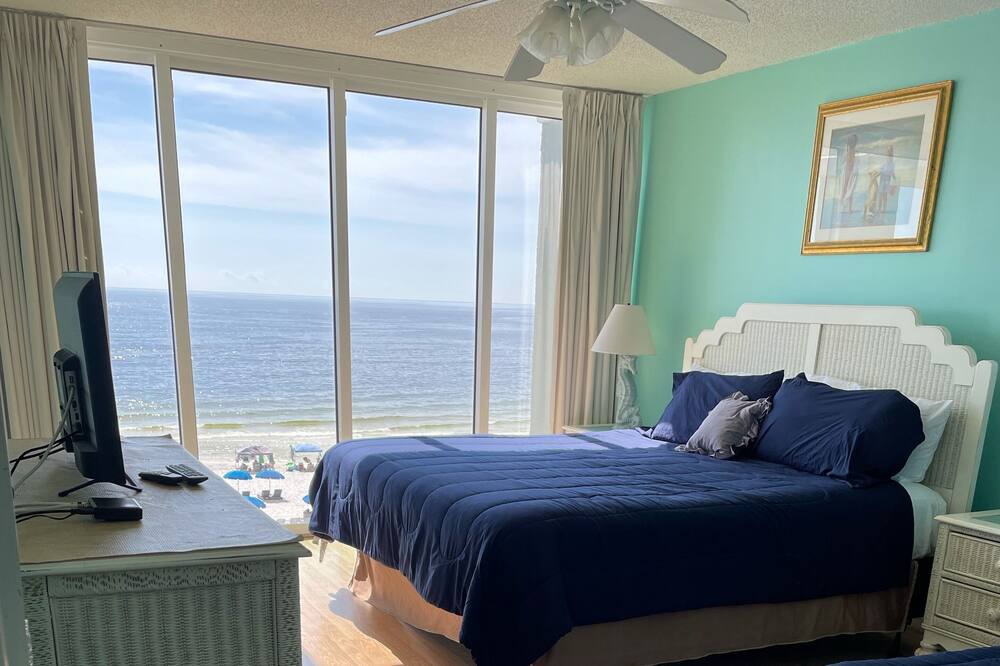 Photo of Bedroom in Panama City