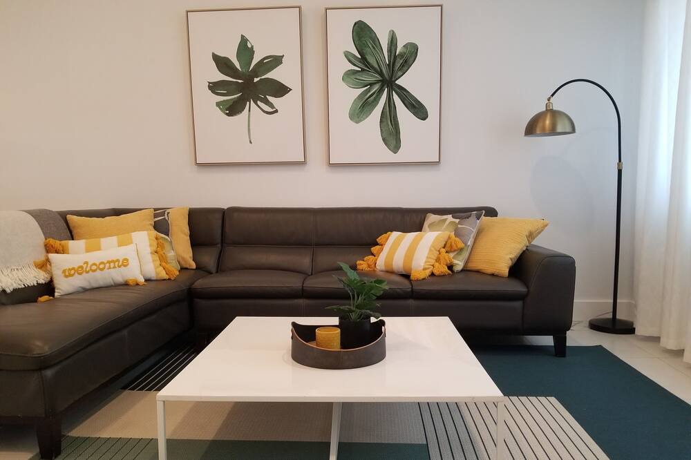 Photo of Livingroom in Deerfield Beach
