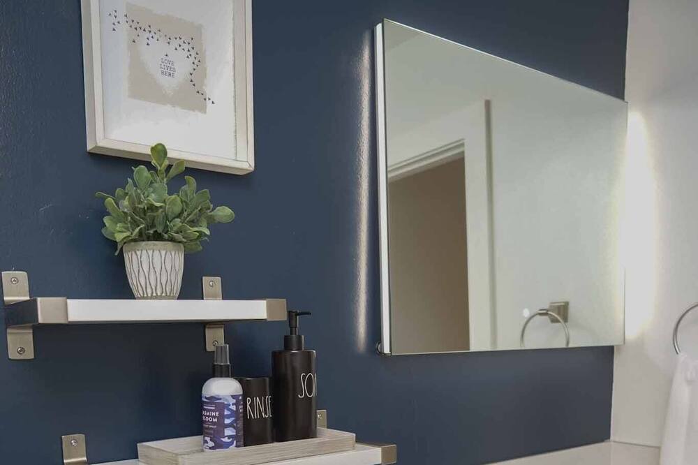 Photo of Bathroom in Deerfield Beach
