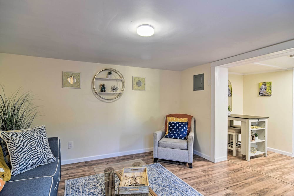 Photo of Livingroom in Gulfport