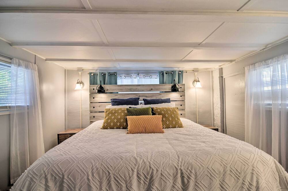 Photo of Bedroom in Gulfport