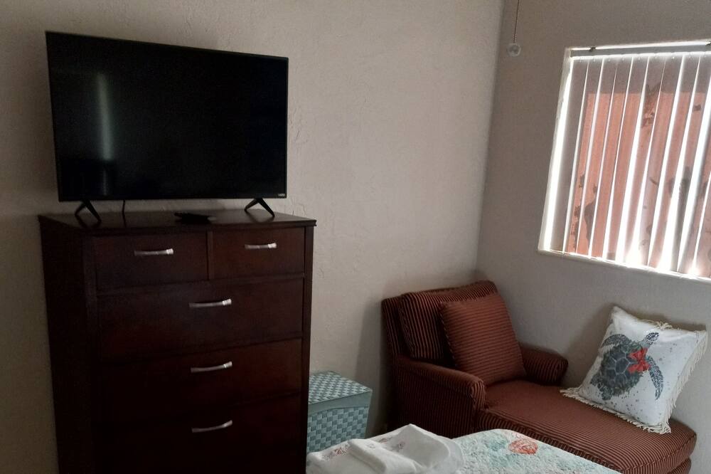 Photo of Bedroom in Disston Heights
