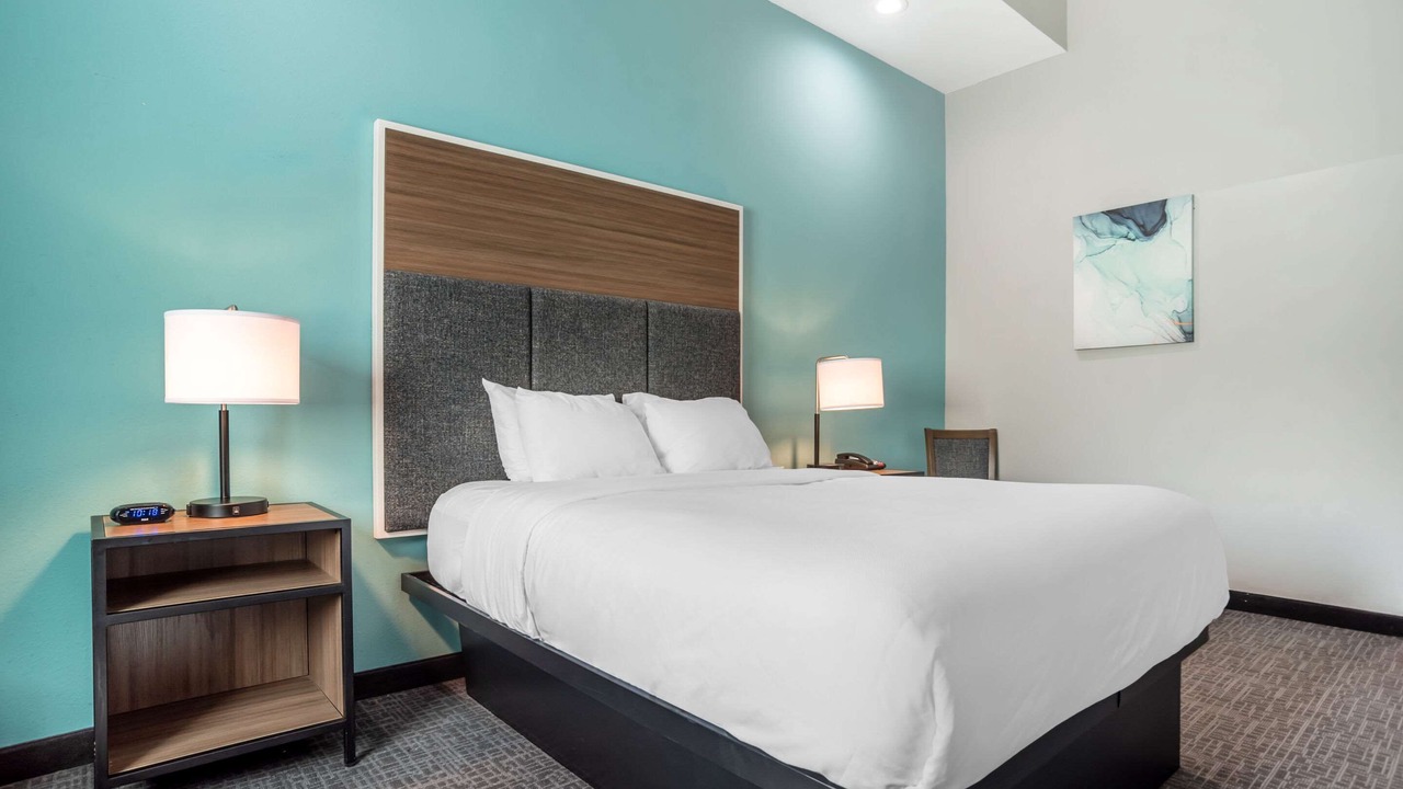 Photo of Bedroom in Miramar Beach