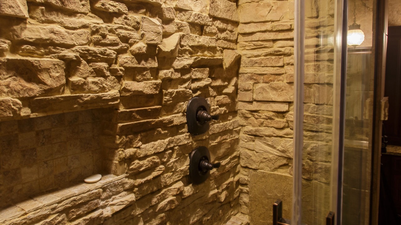 Photo of Bathroom in Valdosta