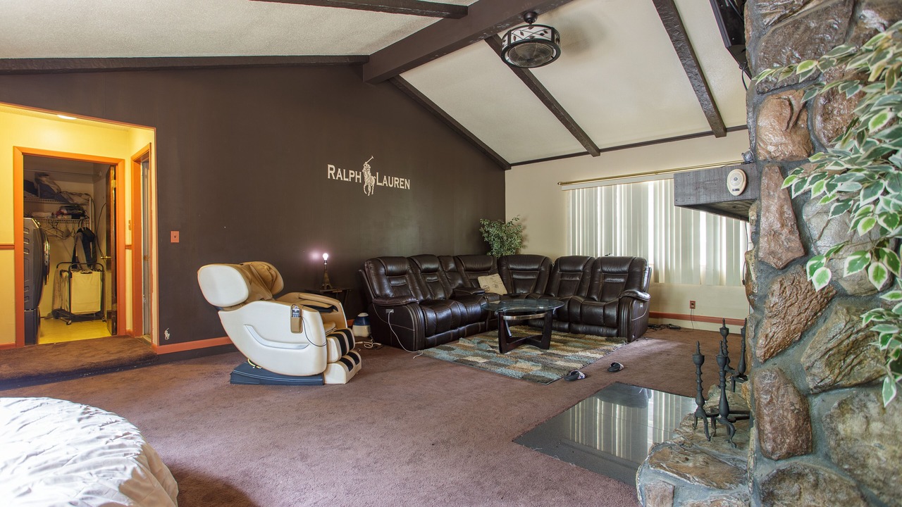 Photo of Livingroom in Valdosta