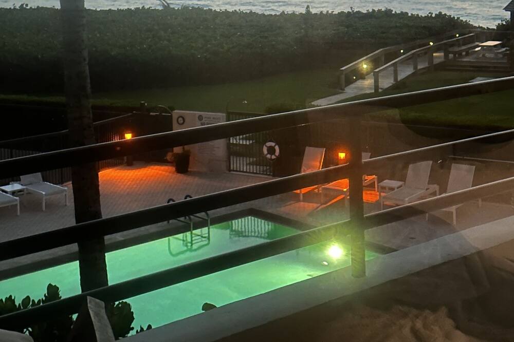 Photo of Outdoor in Juno Beach