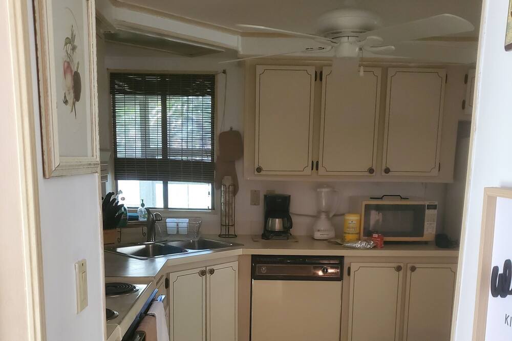 Photo of Kitchen in Jacarandas