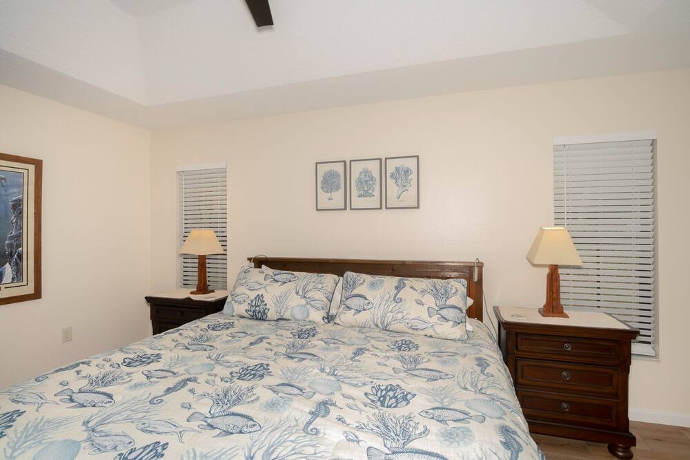 Photo of Bedroom in Lecanto