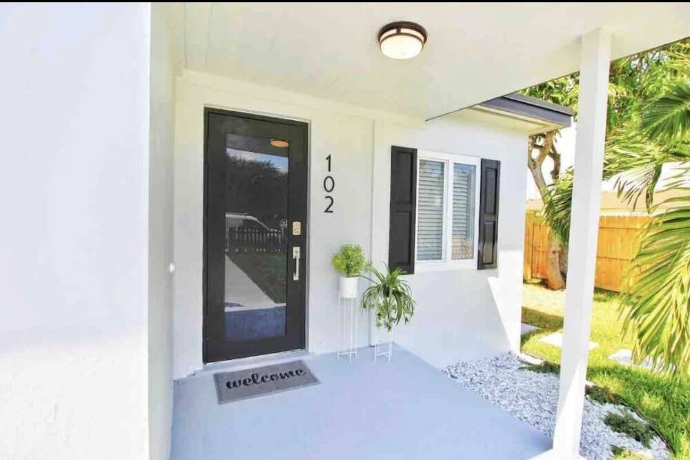 Photo of Others in Delray Beach