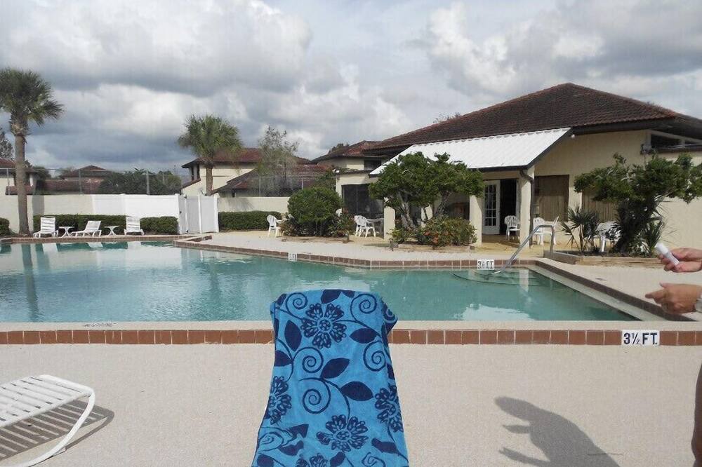 Photo of Outdoor in Poinciana
