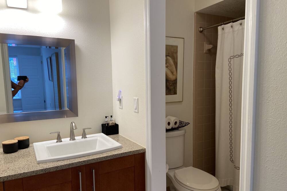 Photo of Bathroom in Poinciana
