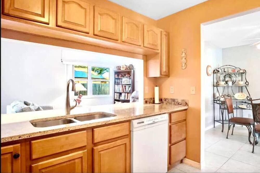 Photo of Kitchen in Park Lake Estates