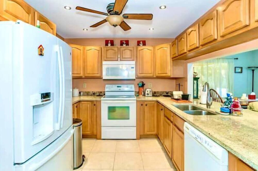 Photo of Kitchen in Park Lake Estates