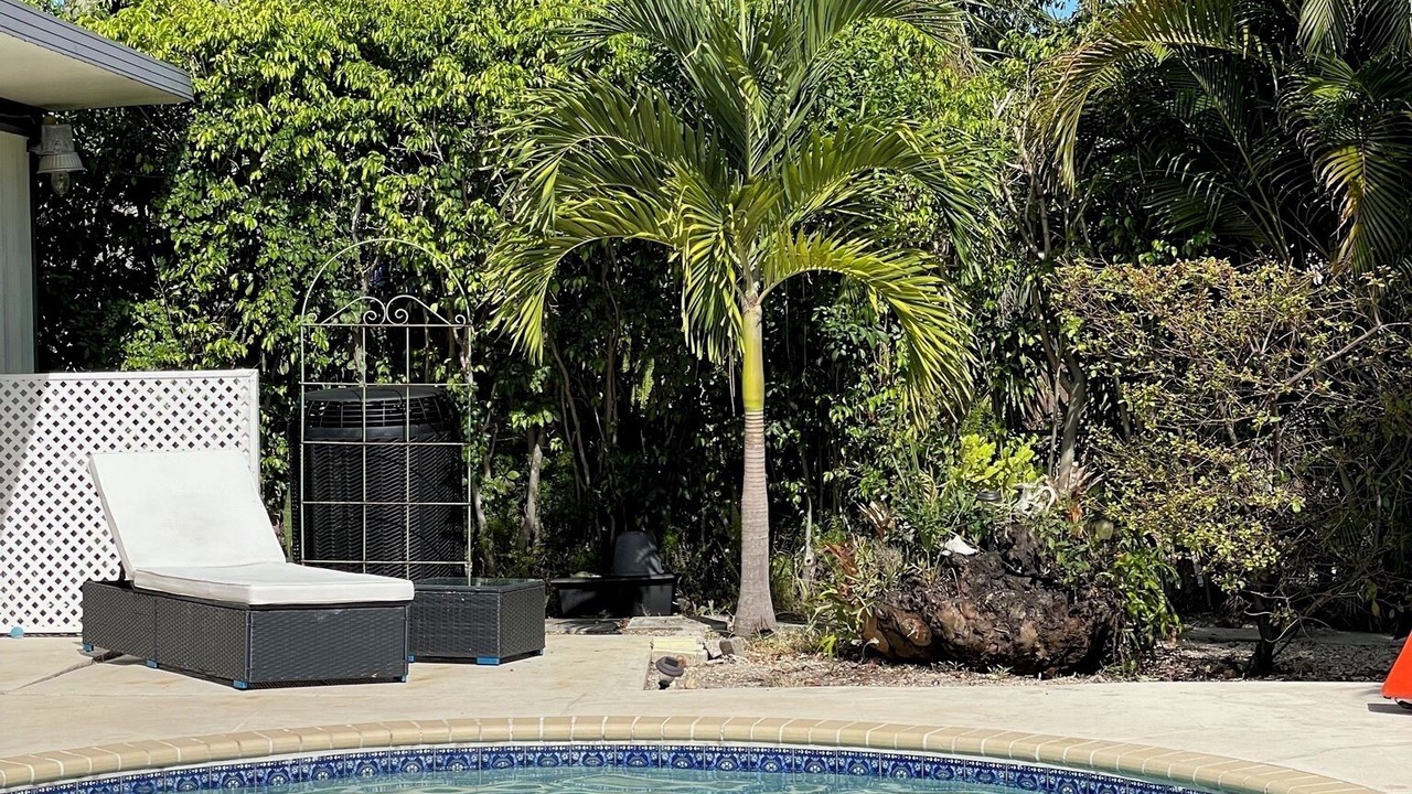 Photo of Outdoor in Parrot Cove