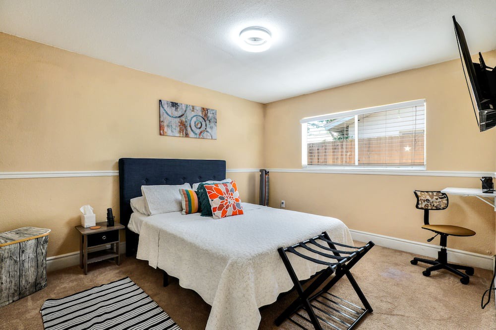 Photo of Bedroom in Walsingham
