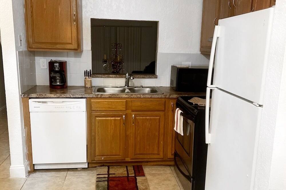 Photo of Kitchen in Coral Springs