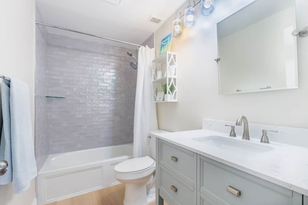 Photo of Bathroom in Palm Beach Gardens