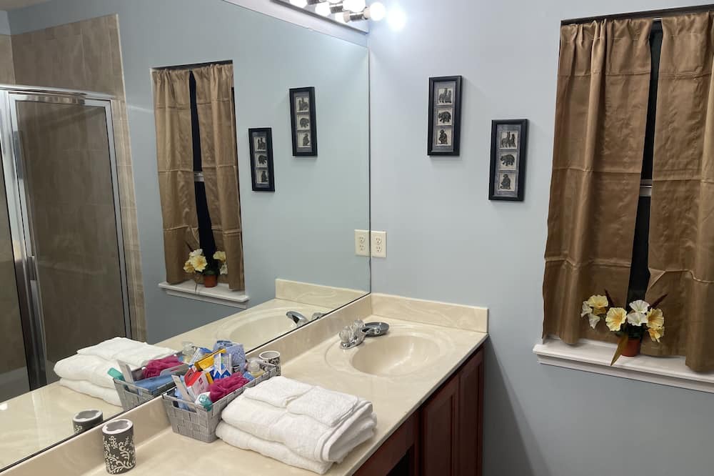 Photo of Bathroom in Northside