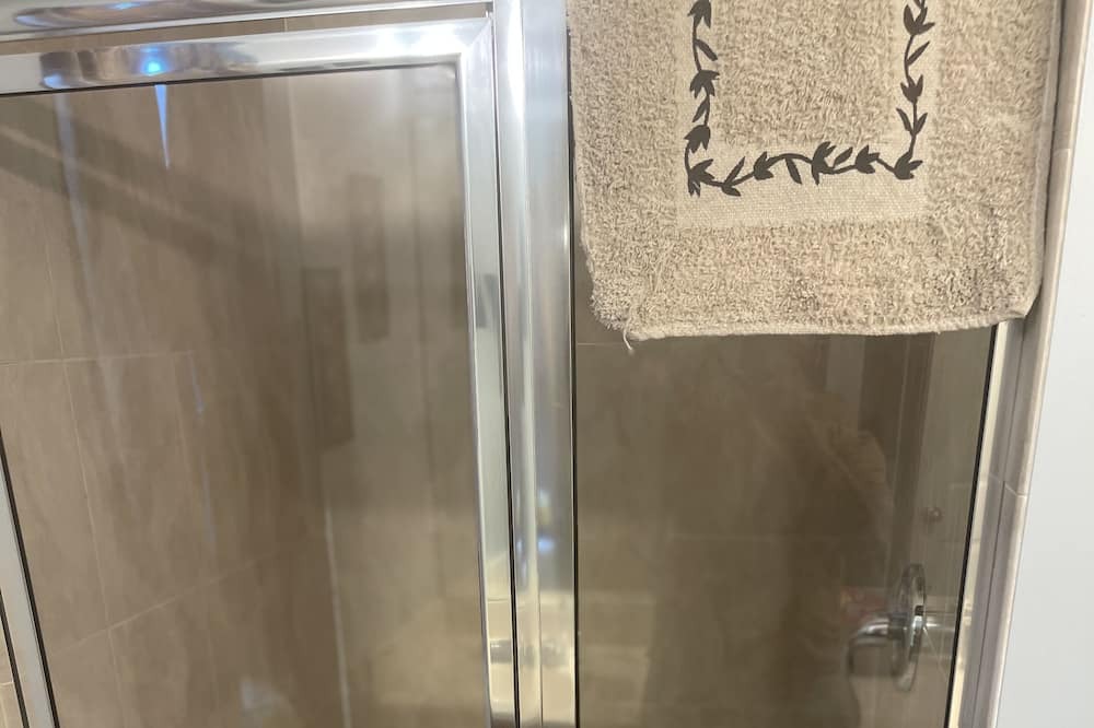 Photo of Bathroom in Northside