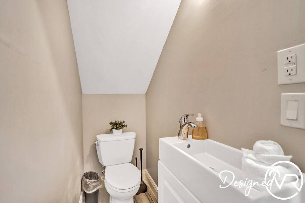 Photo of Bathroom in Deerfield Beach