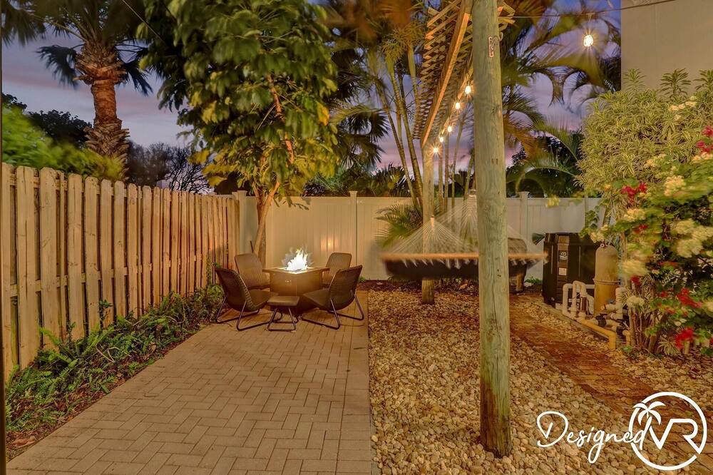 Photo of Outdoor in Deerfield Beach