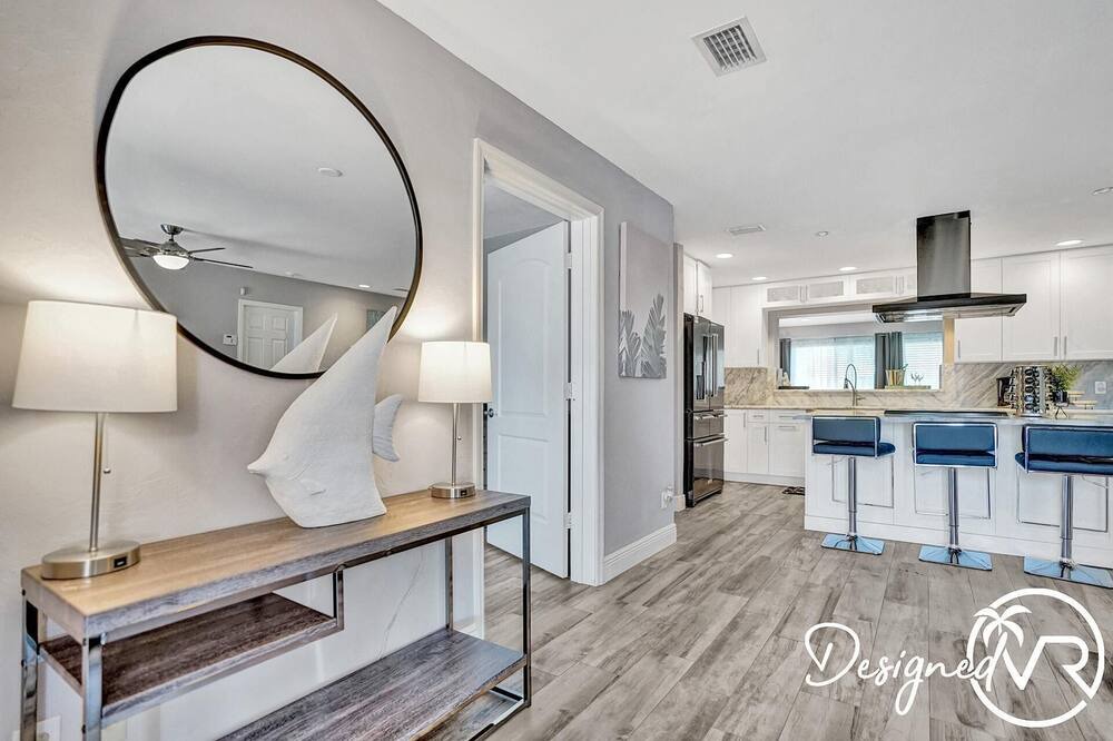 Photo of Bedroom in Deerfield Beach