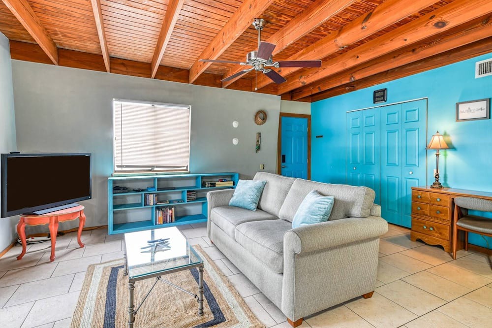 Photo of Bedroom in Coquina Gables