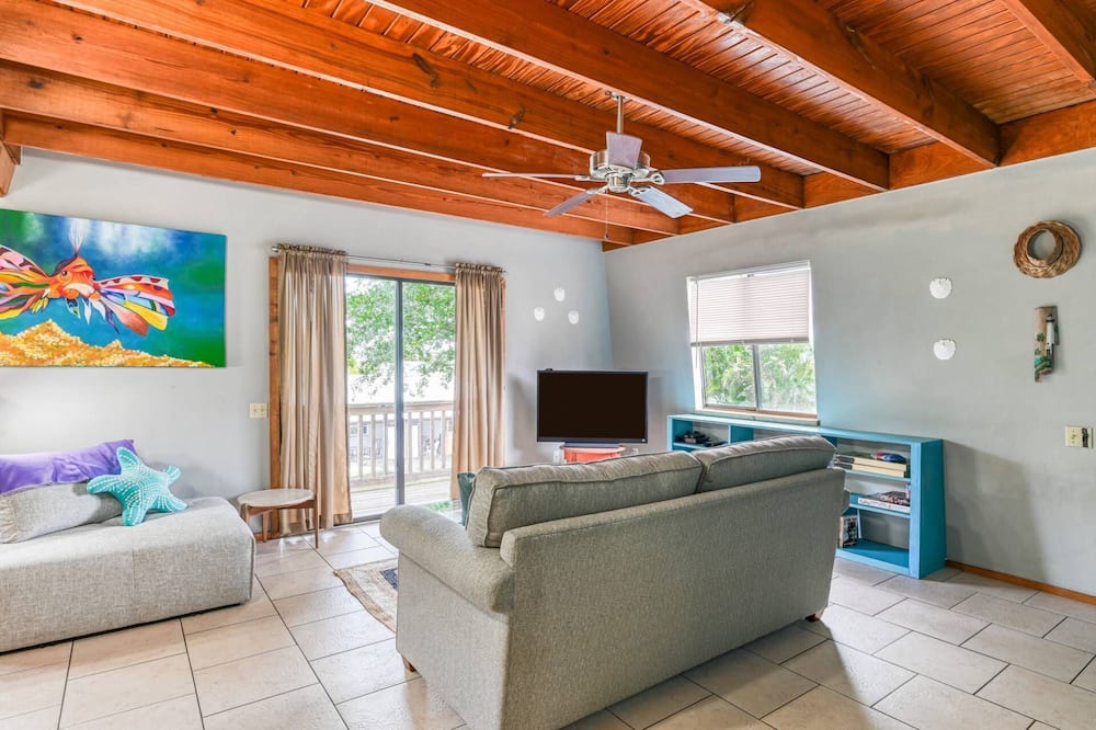 Photo of Others in Coquina Gables