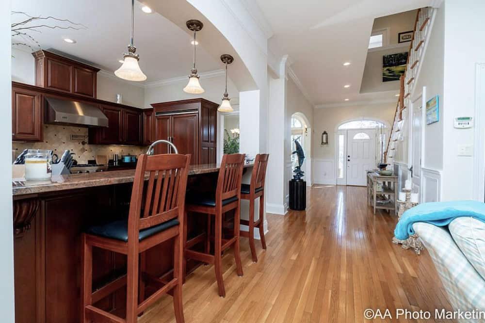 Photo of Kitchen in Kathleen