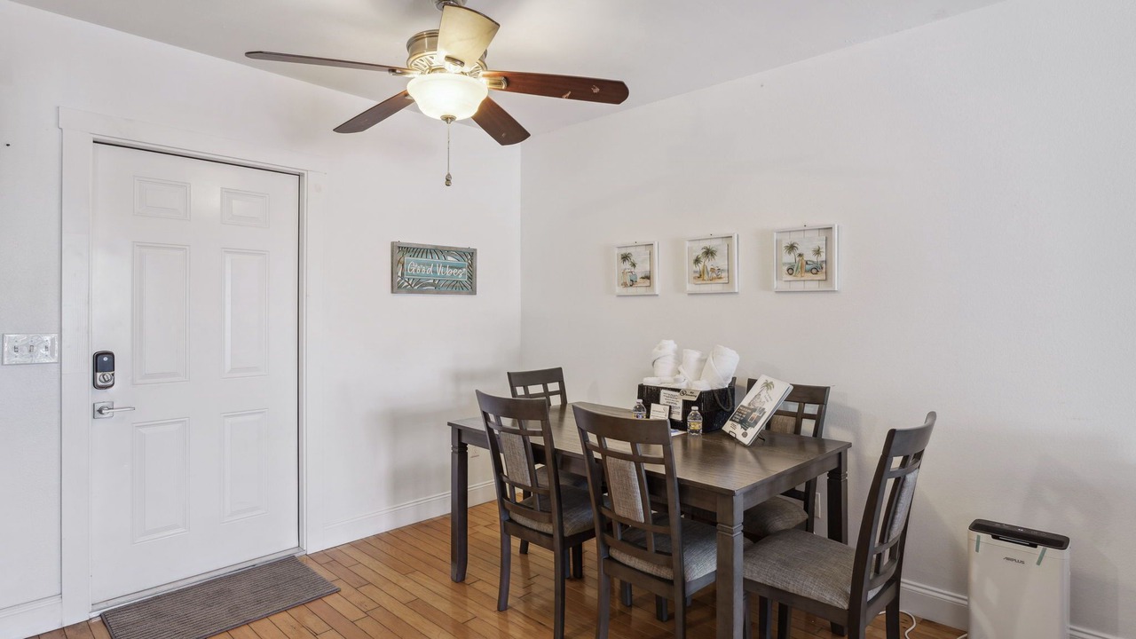 Photo of Bedroom in Saint James City